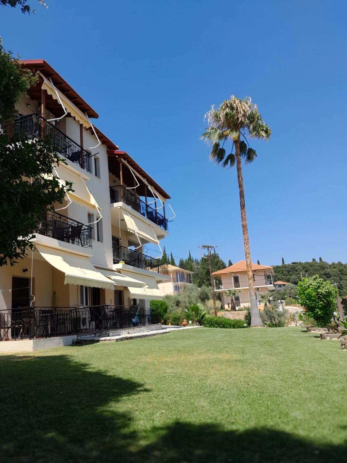Aggeliki Apartments Nikiana Eksteriør billede