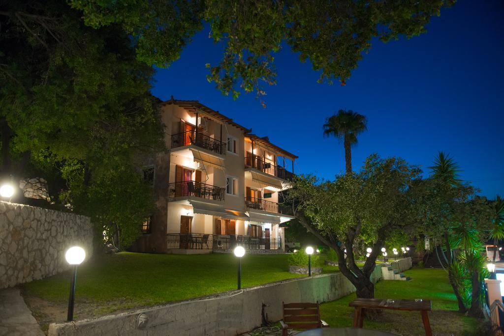 Aggeliki Apartments Nikiana Eksteriør billede